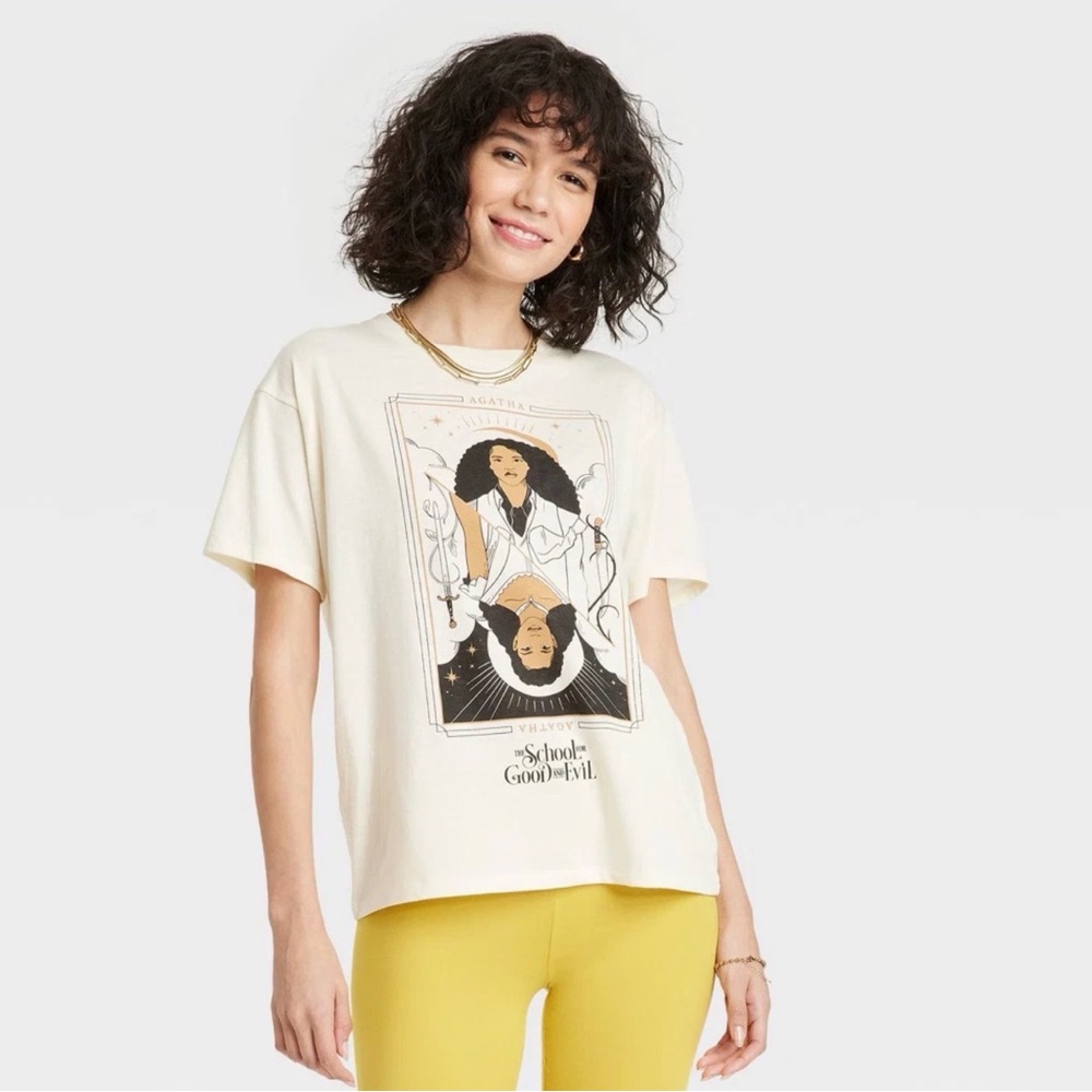 Jerry Leigh Netflix School of Good and Evil Agatha Graphic Tee